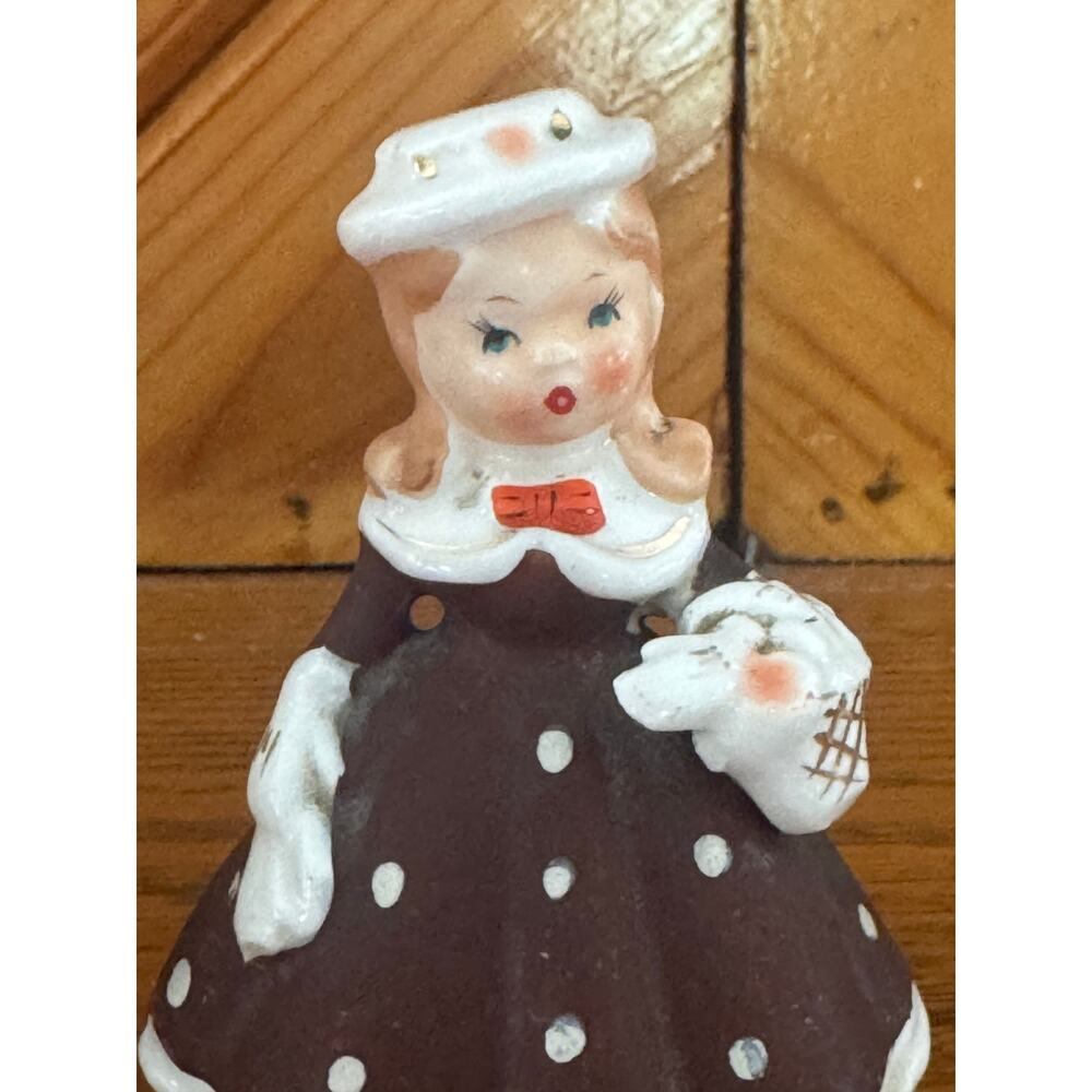 Vintage LEGO Japan Sunday Shopper Fancy Girl Figurine Salt Pepper Shakers - Picture 7 of 7